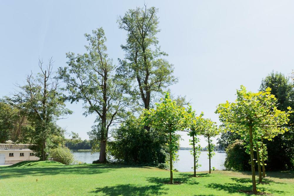 Landhaus Am Jungfernsee Потсдам Екстер'єр фото