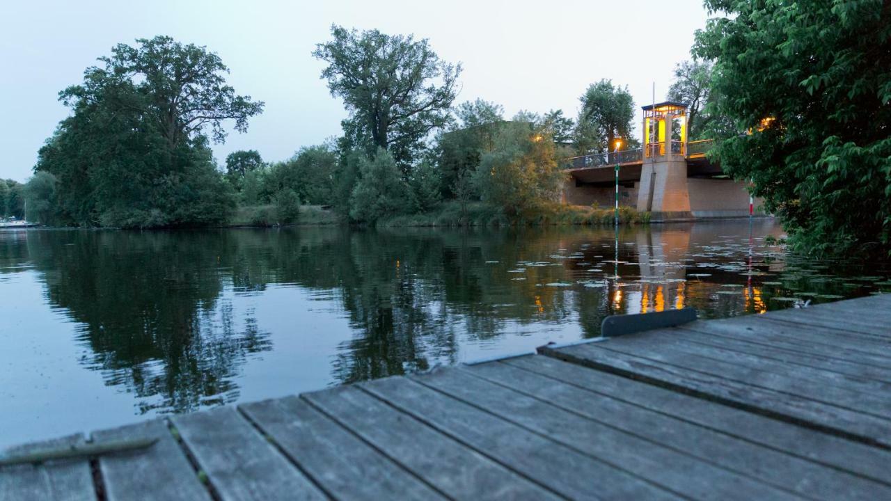 Landhaus Am Jungfernsee Потсдам Екстер'єр фото